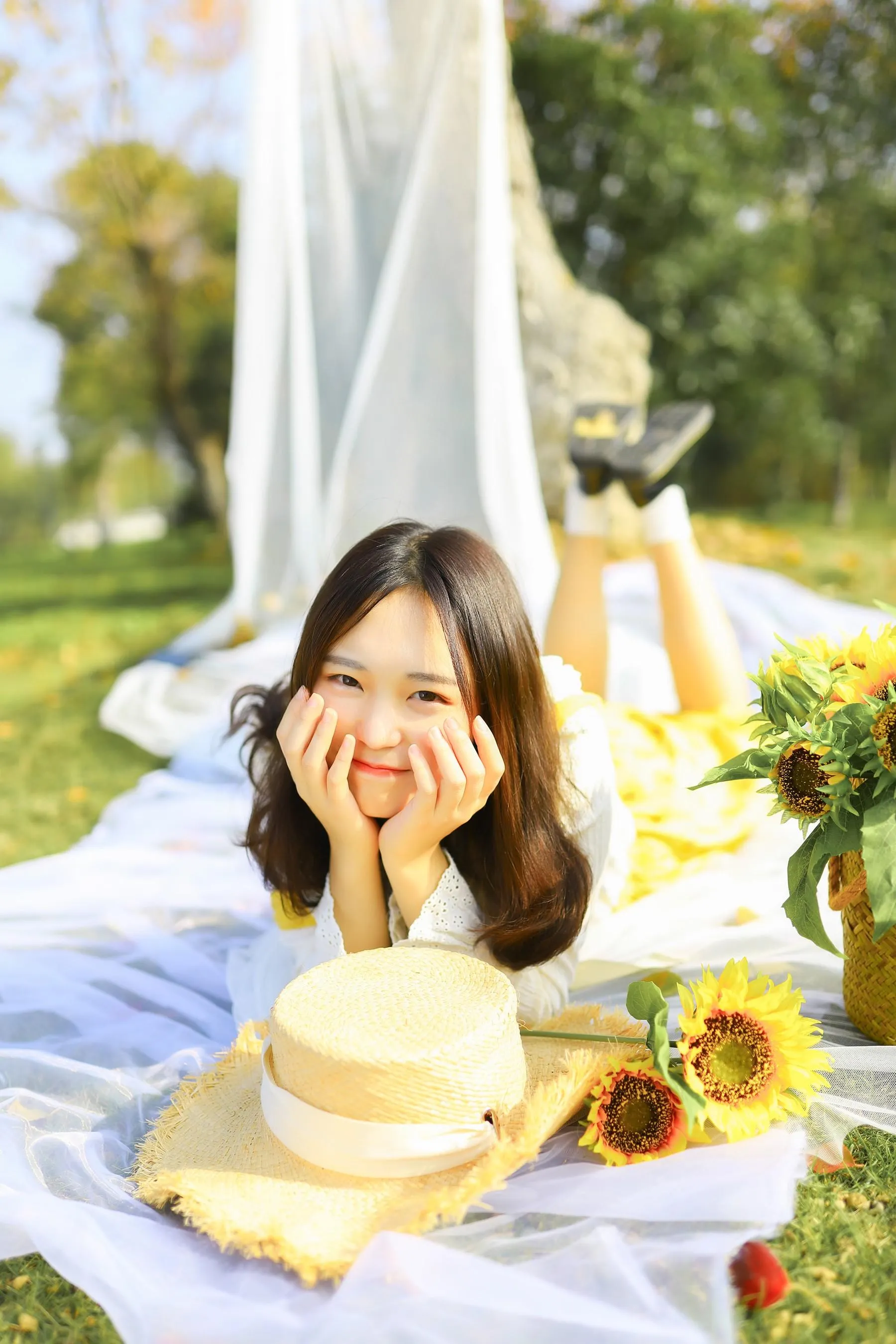 [YITUYU艺图语]2022.08.27 向阳而生 芊芊 [23P]插图